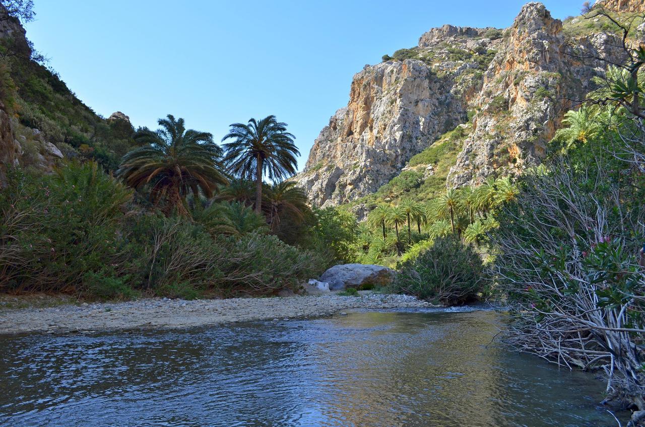 Villa Frati Gorge المظهر الخارجي الصورة