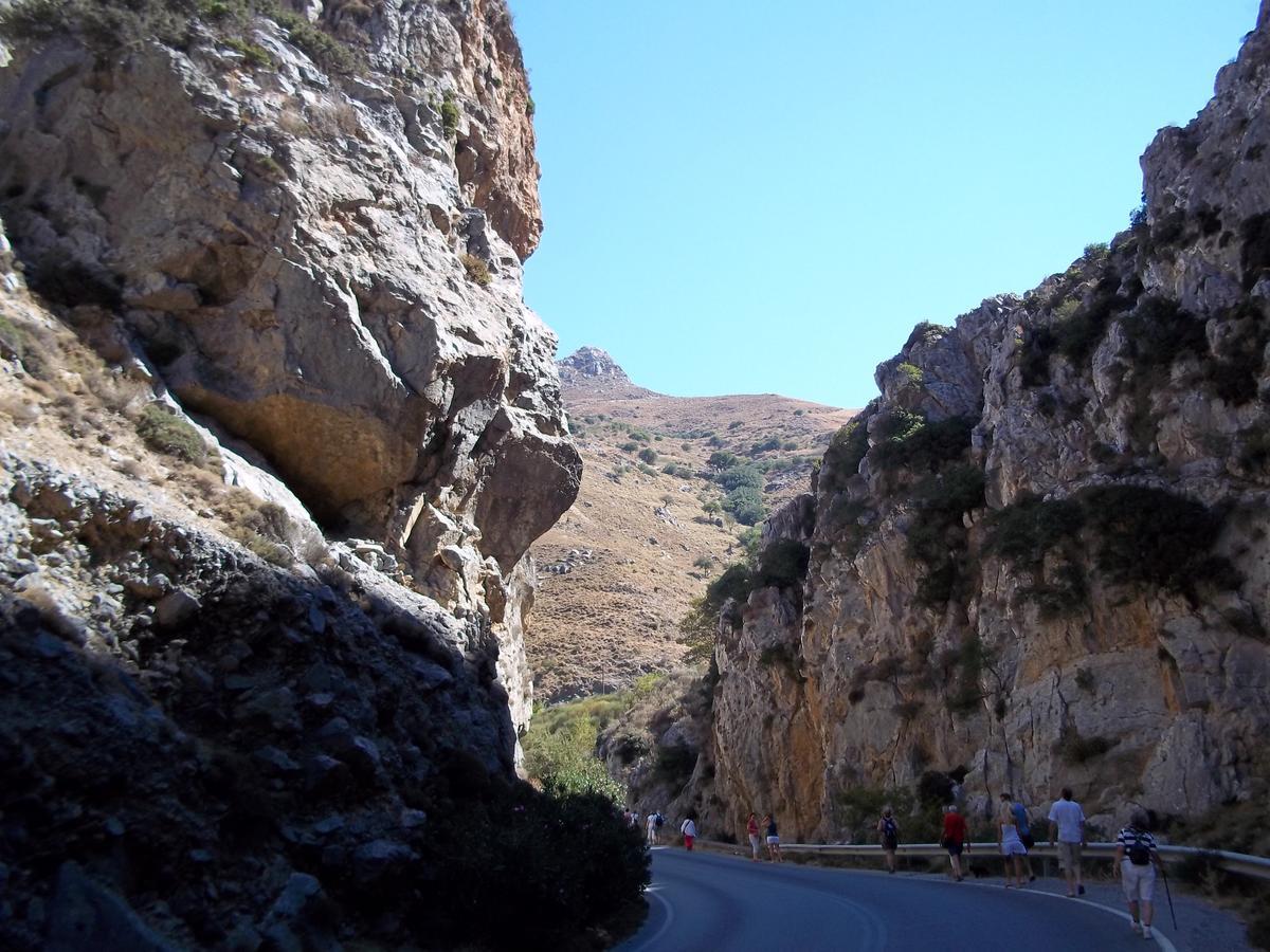 Villa Frati Gorge المظهر الخارجي الصورة